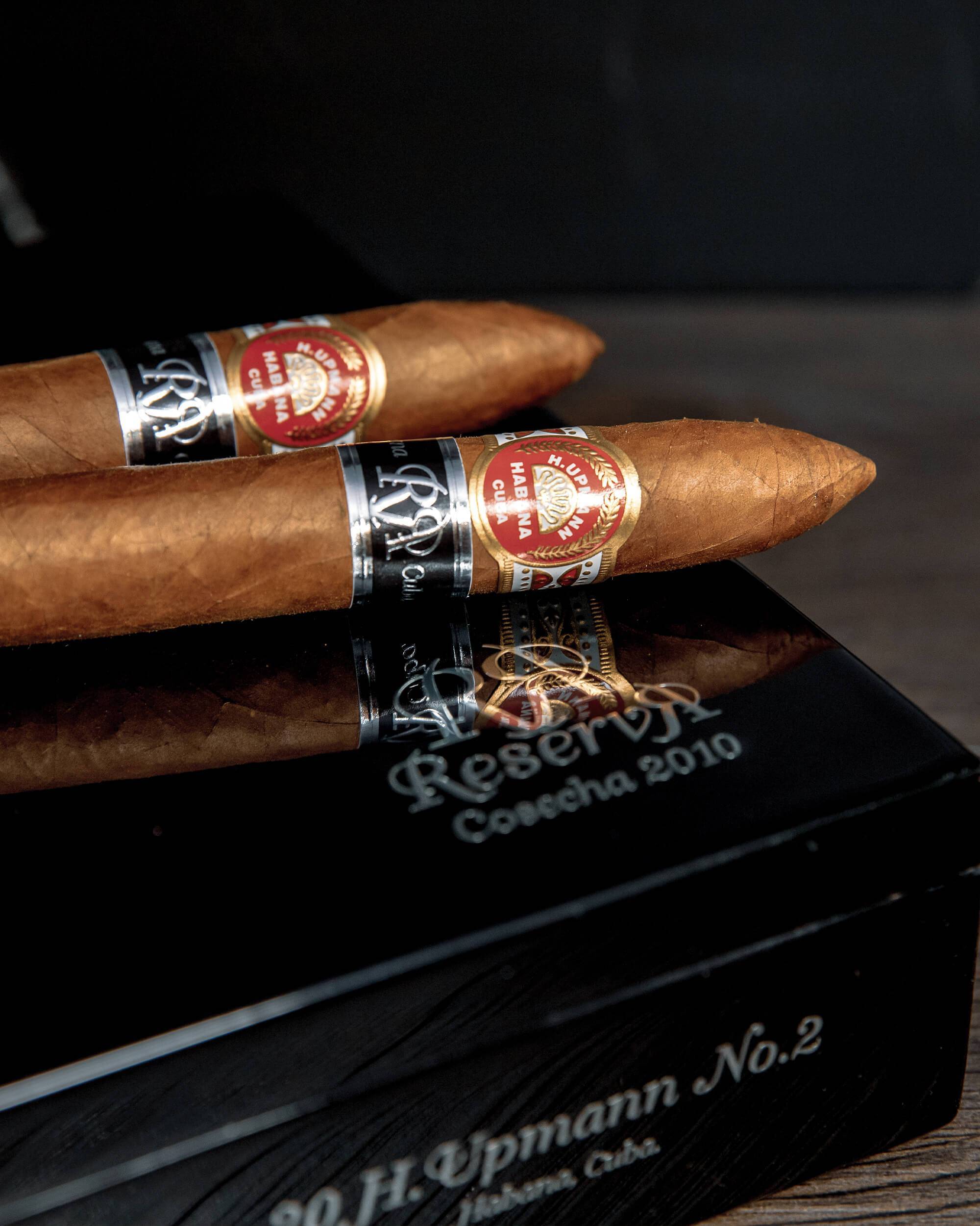 H. Upmann No. 2 Reserva Cosecha 2010 - Image 4