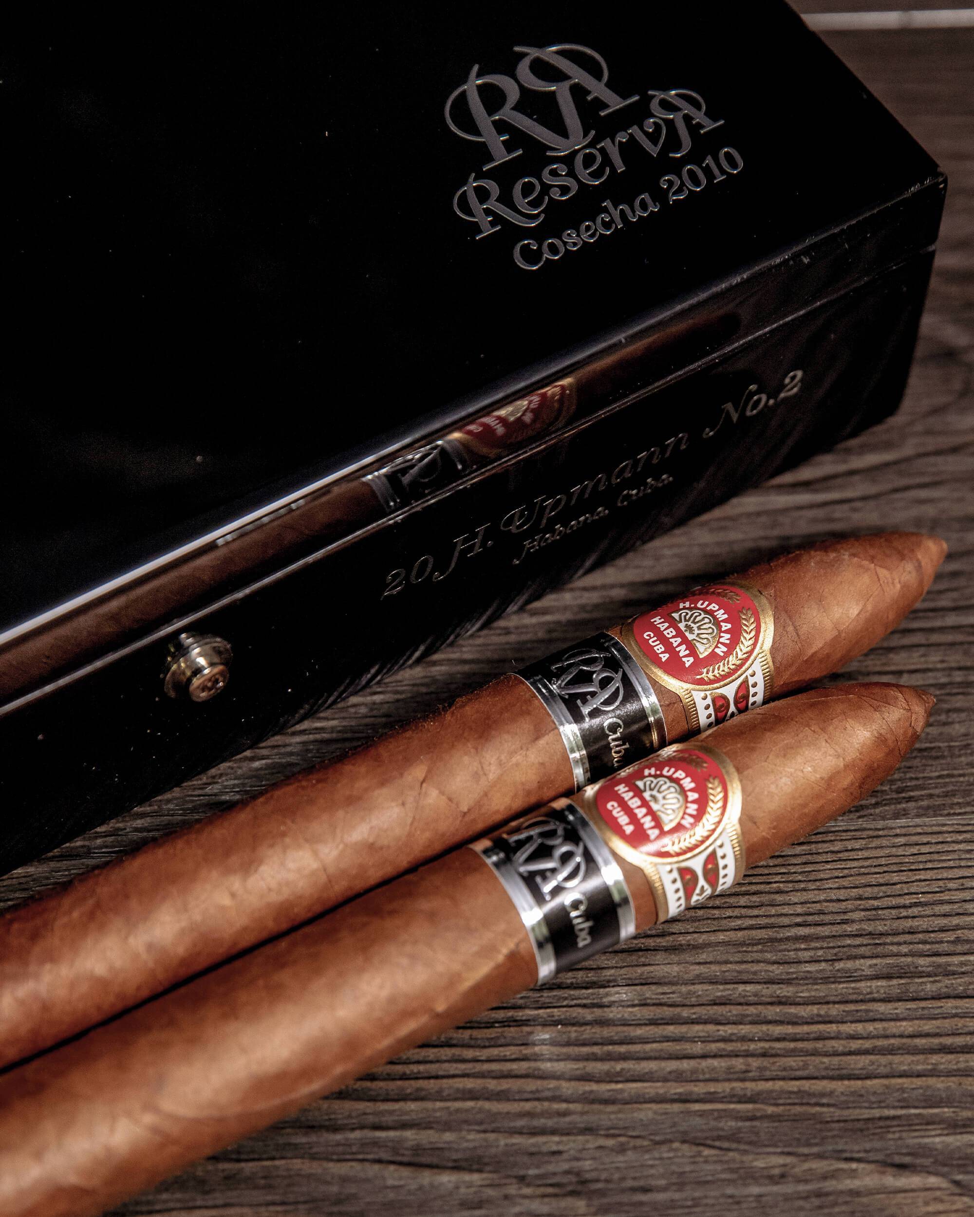 H. Upmann No. 2 Reserva Cosecha 2010 - Image 2