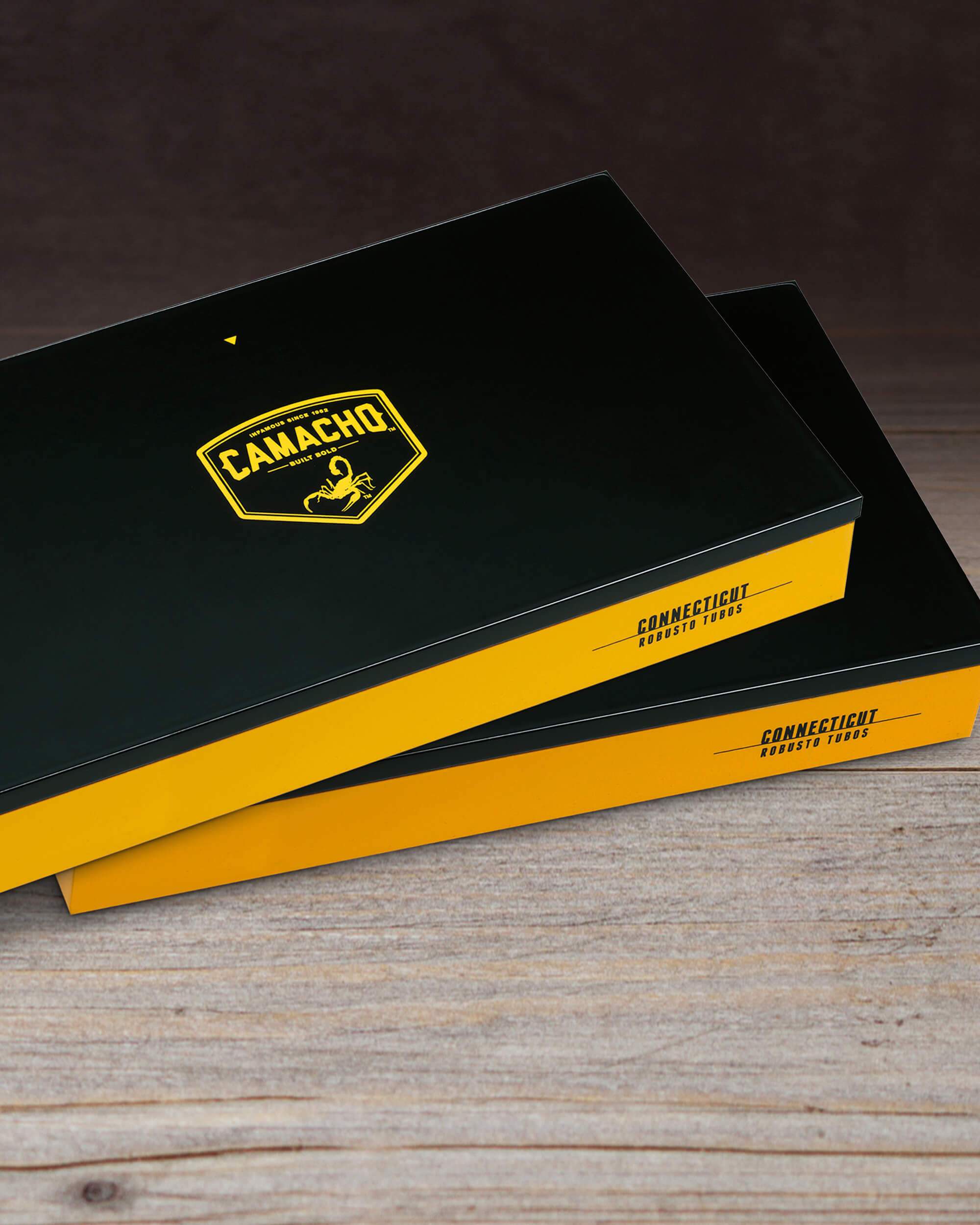 Camacho Connecticut Robusto (Tubos) - Image 3