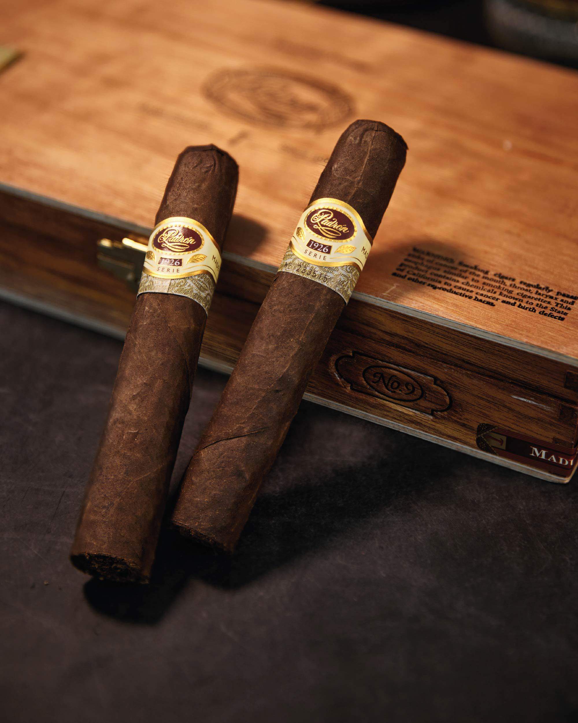 Padrón 1926 No. 9 Maduro - Image 2