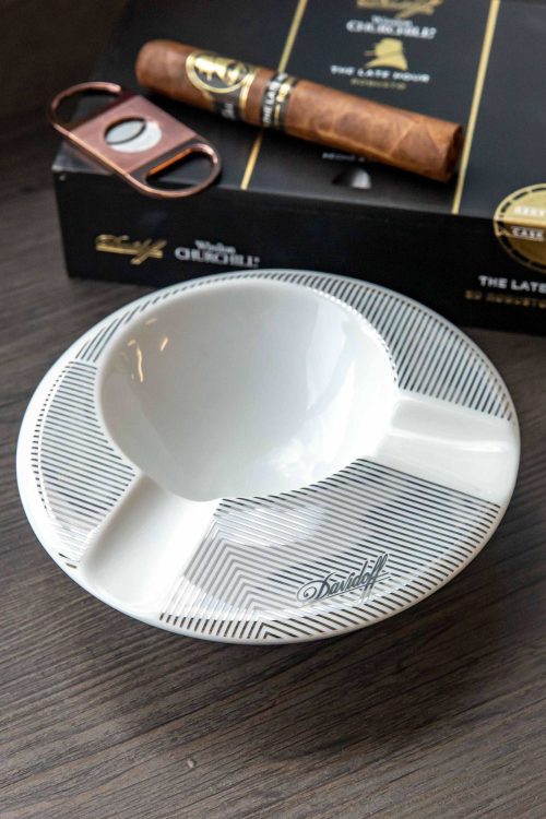 Davidoff Porcelain Round Ashtray (2 Cigars)