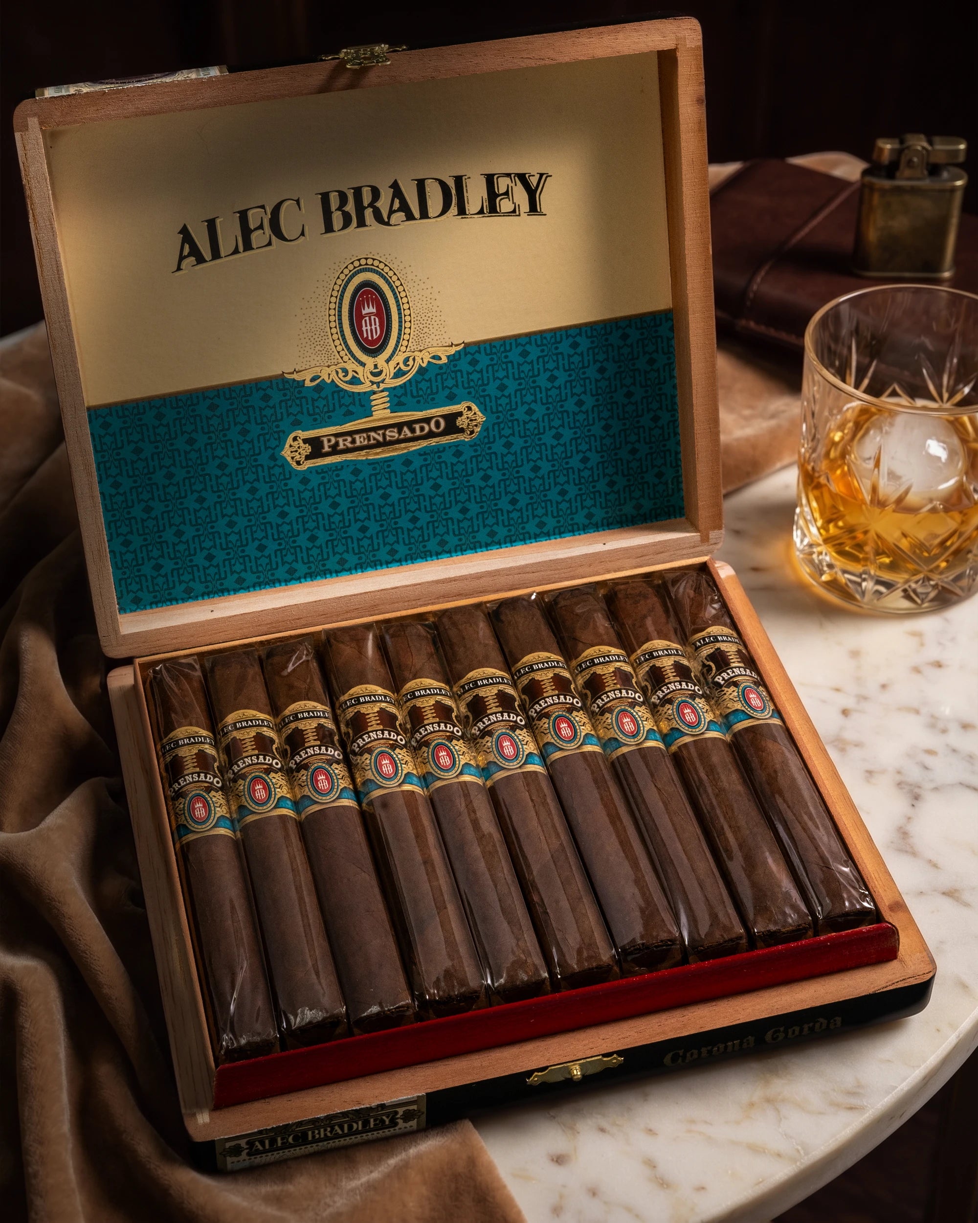 Alec Bradley Prensado Corona Gorda - Image 3