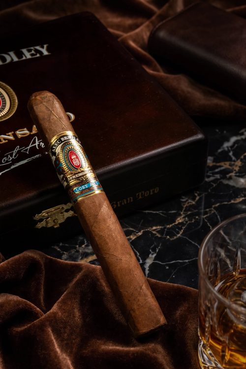 Alec Bradley Prensado Lost Art Gran Toro