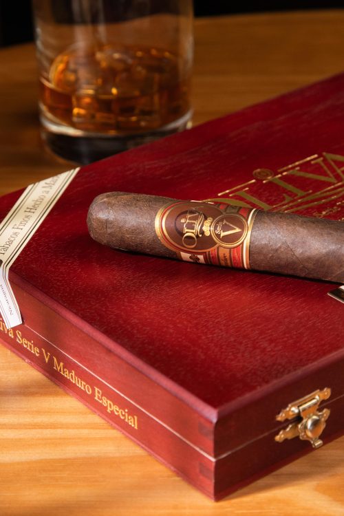 Oliva Serie V Maduro Especial Double Toro