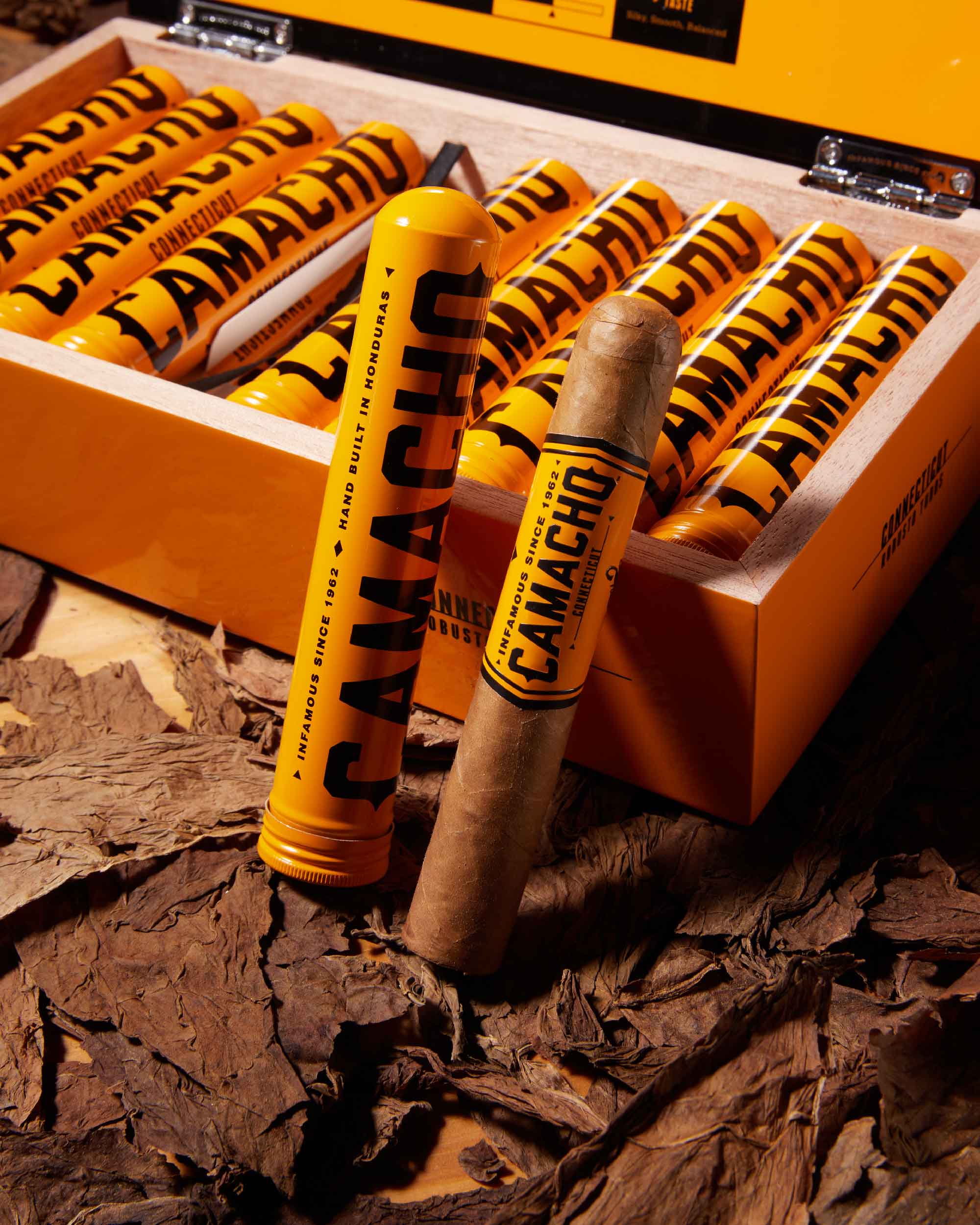 Camacho Connecticut Robusto (Tubos) - Image 6