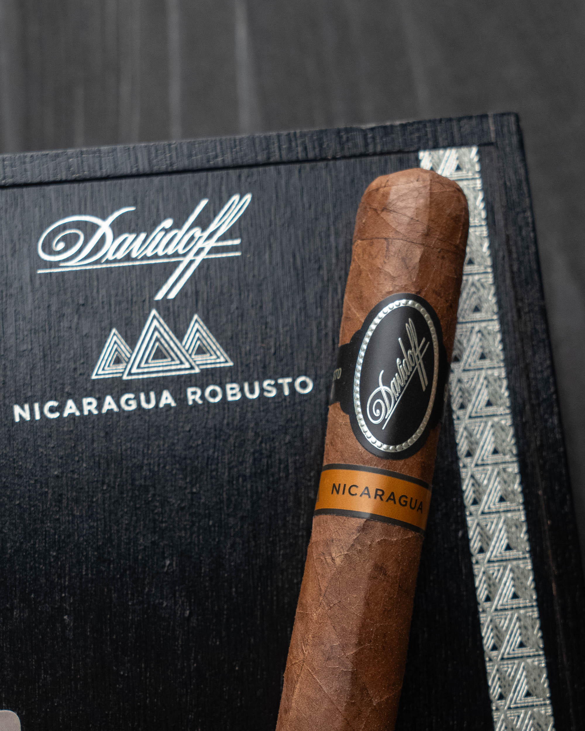 Davidoff Nicaragua Robusto - Image 3