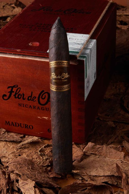 Oliva Flor De Oliva Nicaragua Maduro Torpedo