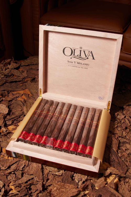 Oliva Serie V Melanio Edición Año 2022